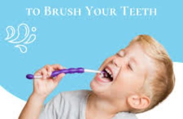 Right time to brush your teeth in the morning - Expert tips from South Delhi's Smile Experts